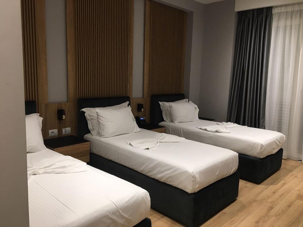 Lord Hotel Tirana Vorë 외부 사진
